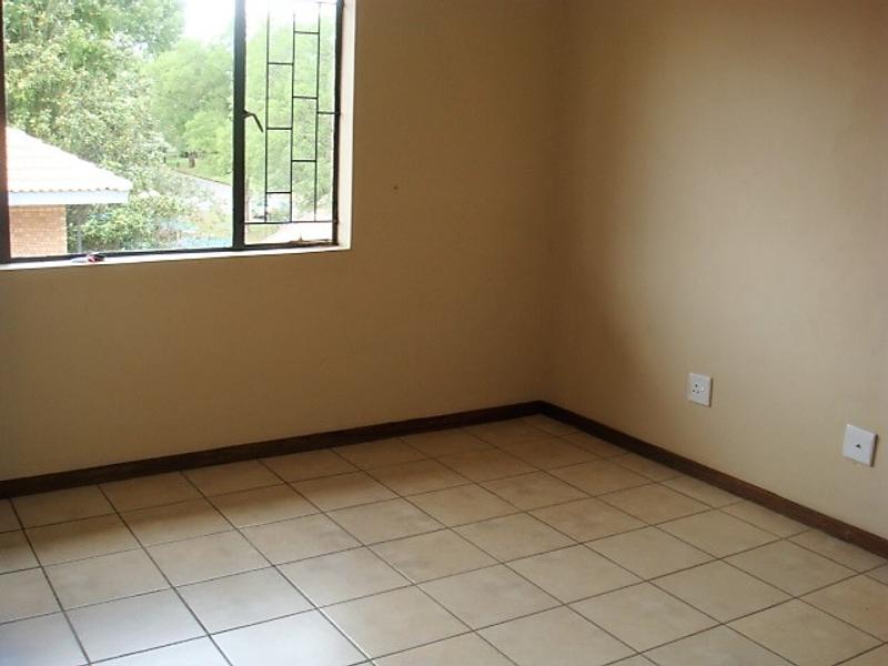 To Let 1 Bedroom Property for Rent in Bult West North West